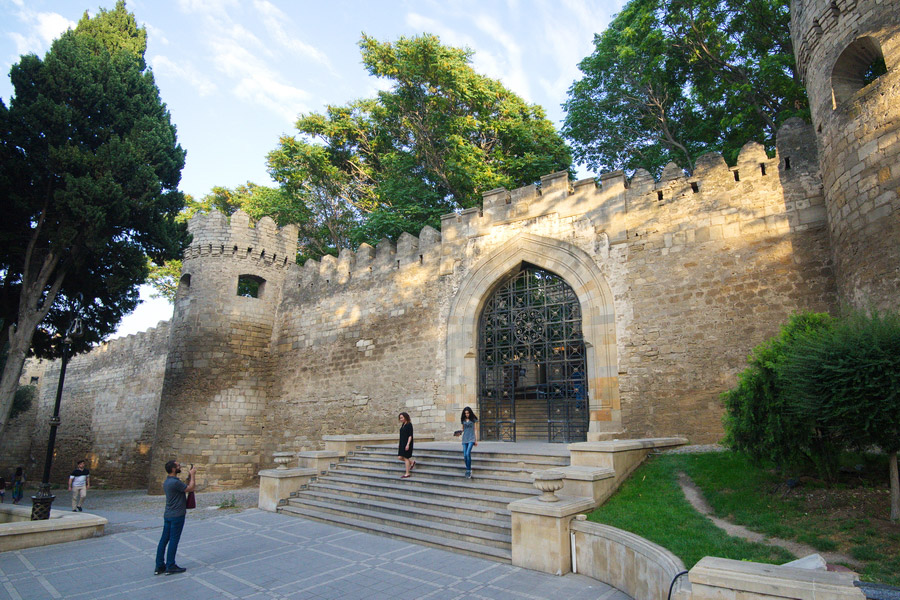 Religious tour of Baku