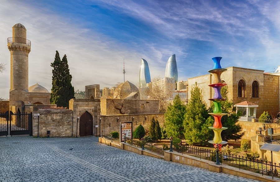 Religious tour of Baku